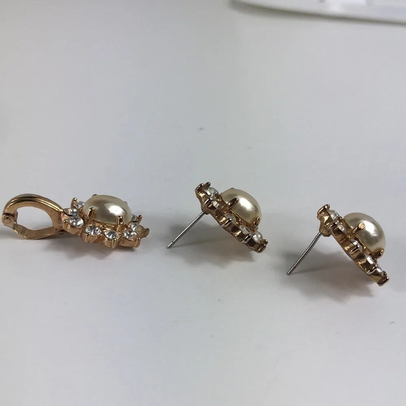 ROMAN Earrings & Enhancer Vintage Faux Pearl & Rhinestone SET Gold Tone - Picture 8 of 10